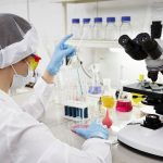 E as atividades práticas em laboratórios?