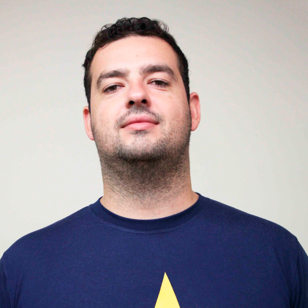 Professor Ayres Siqueira Silva